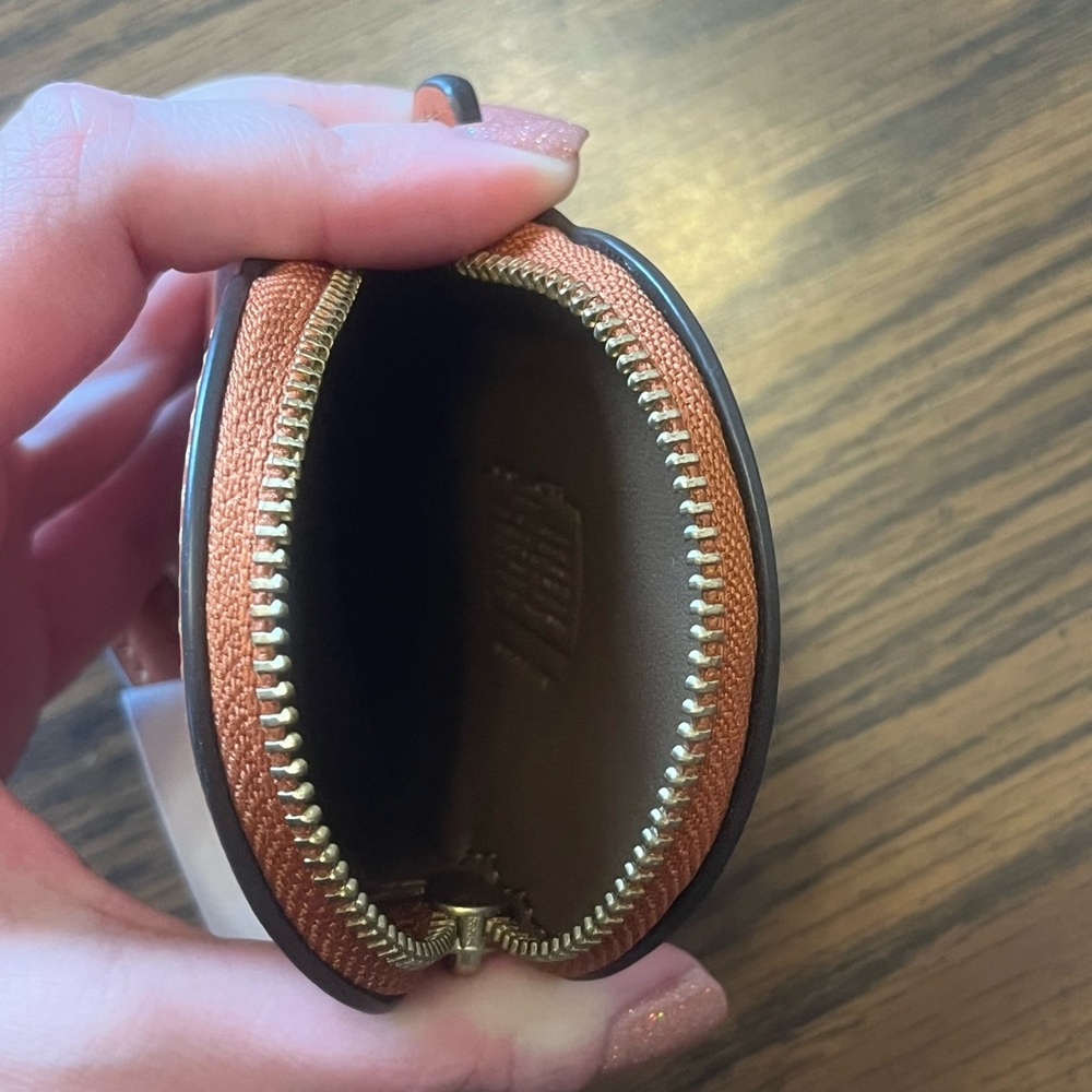 NWT Coach Pumpkin Coin Purse - Picture 3 of 3